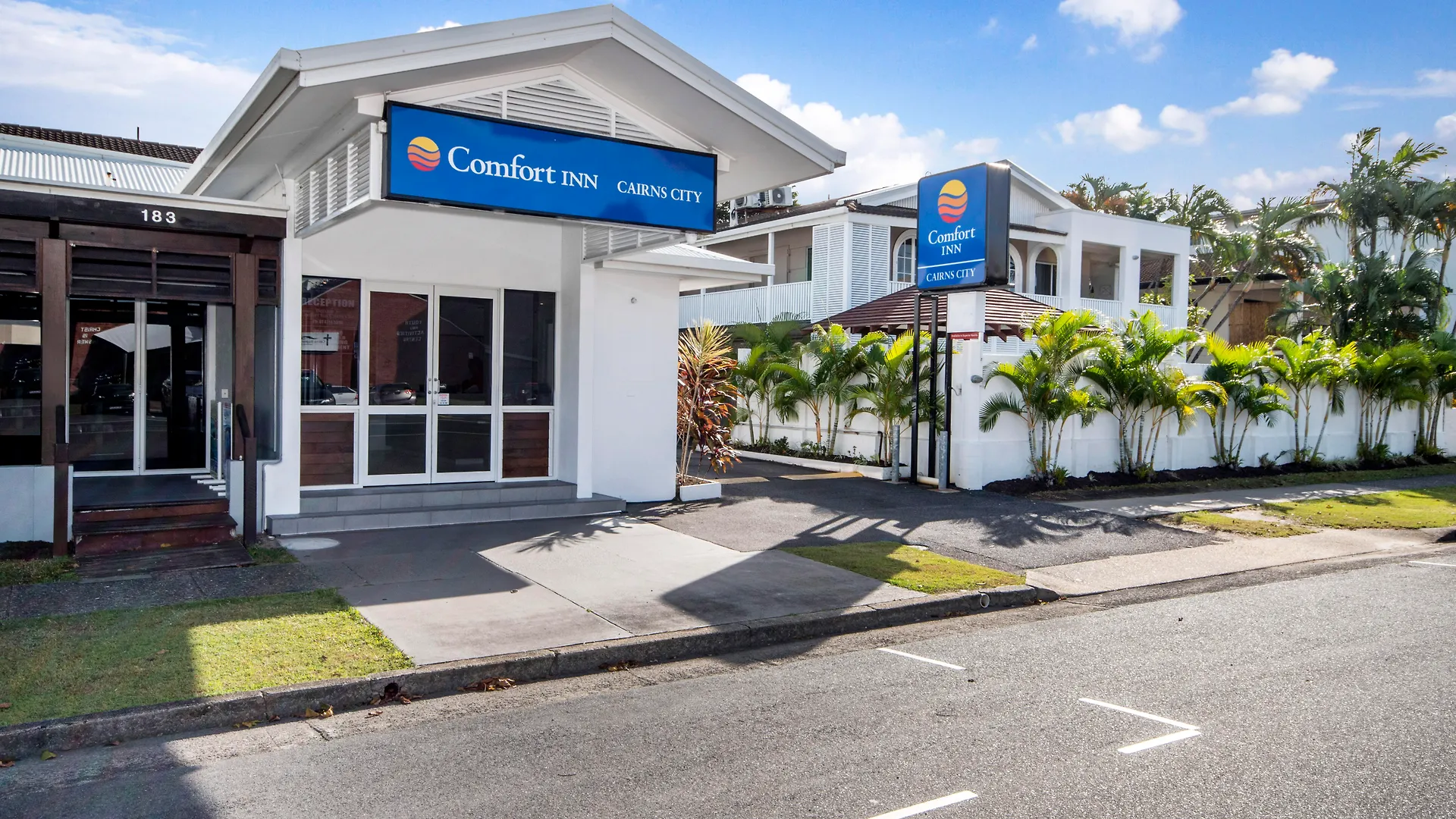 Comfort Inn Cairns City 4*,  Australië