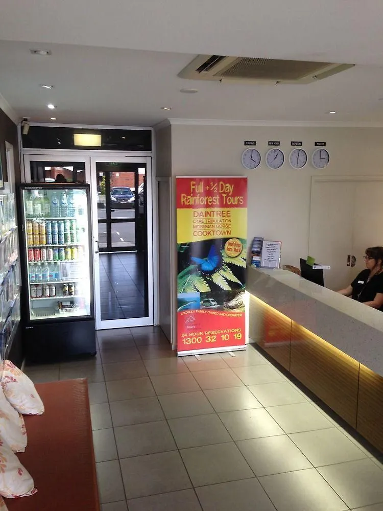 Comfort Inn Cairns City 4*,  Australië